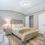 Classic C-1652-11FLA-bed-1